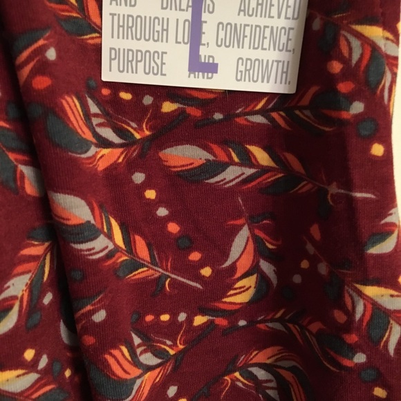 Lularoe Madison L with feathers and POCKETS!! - Picture 2 of 2